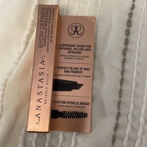 5 for $5 nwt Anastasia brow defined
